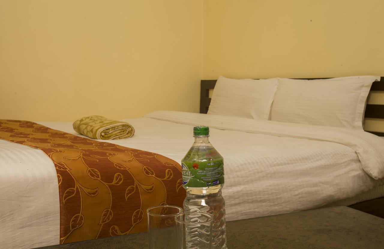 Langtang View Nagarkot Bed And Breakfast Buitenkant foto