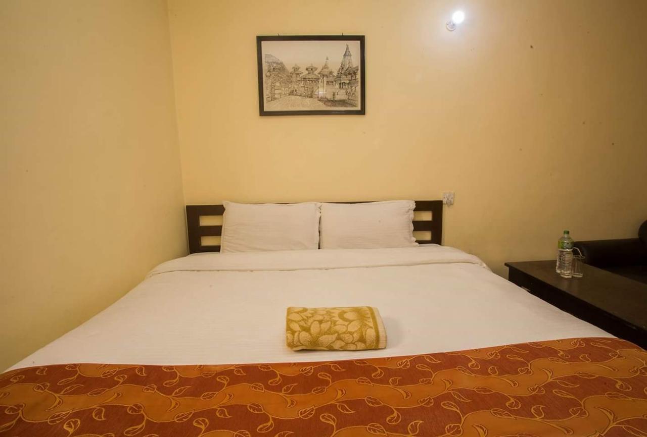 Langtang View Nagarkot Bed And Breakfast Buitenkant foto