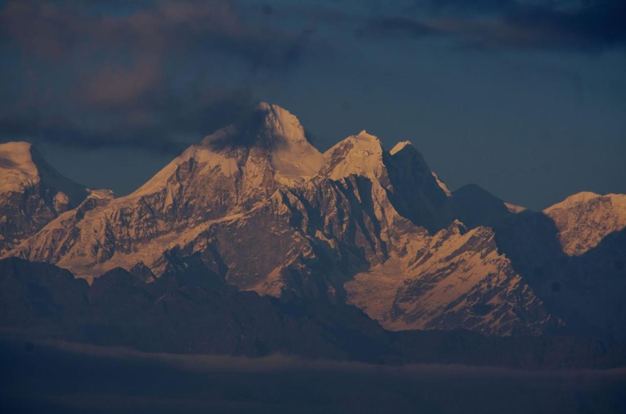 Langtang View Nagarkot Bed And Breakfast Buitenkant foto